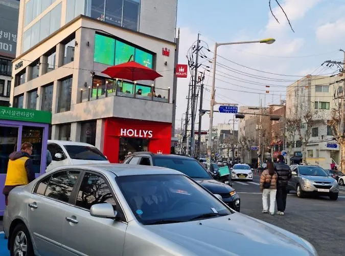 Sophie House Foreigners Women Only * Seoel