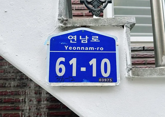 Sophie House Foreigners Women Only Seoel