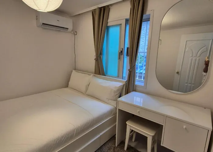 Sophie House Foreigners Women Only Accommodatie bij particulieren