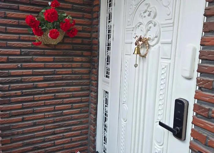 Sophie House Foreigners Women Only Seoel